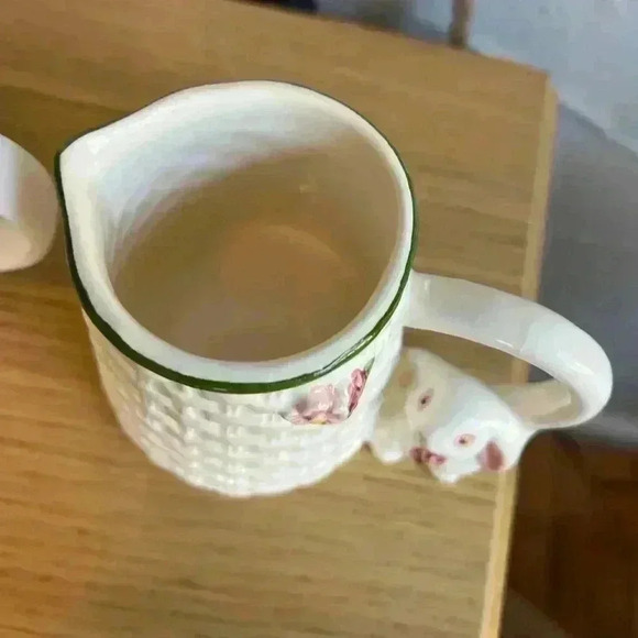 Vintage Avon Easter Bunny Ceramic Milk Pitcher, Sugar Box & Candy Dish Set - Picture 3 of 15